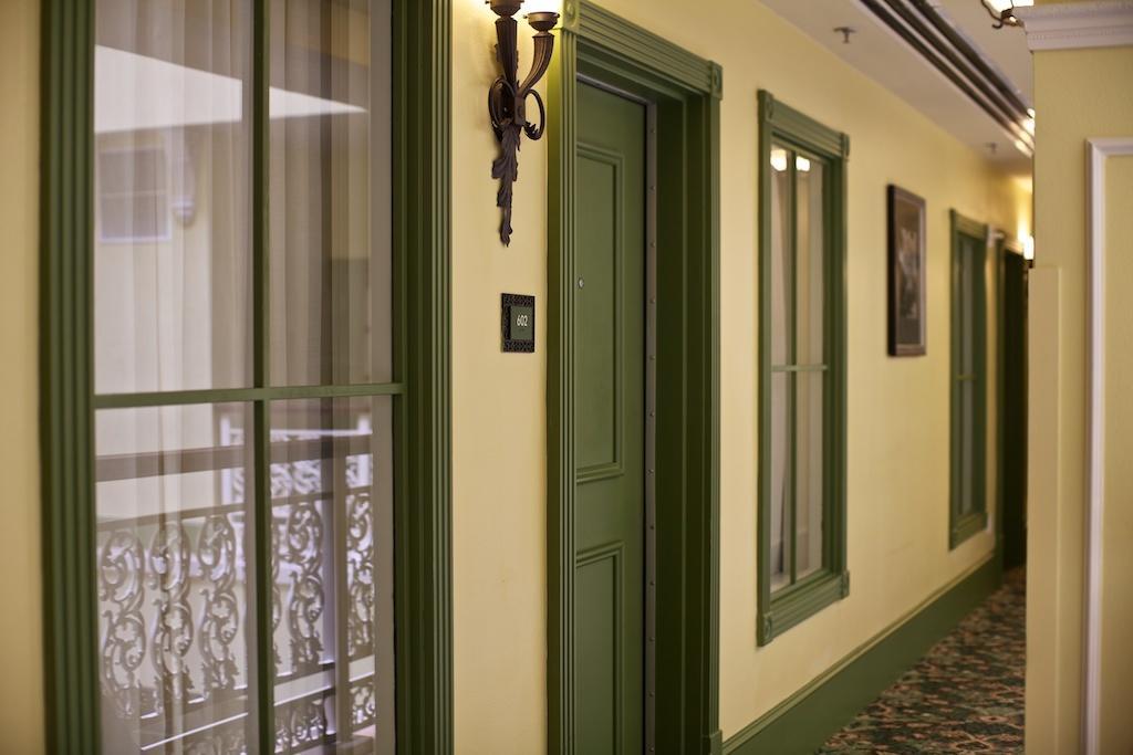 Club Wyndham La Belle Maison New Orleans Exterior foto