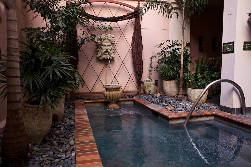 Club Wyndham La Belle Maison New Orleans Exterior foto