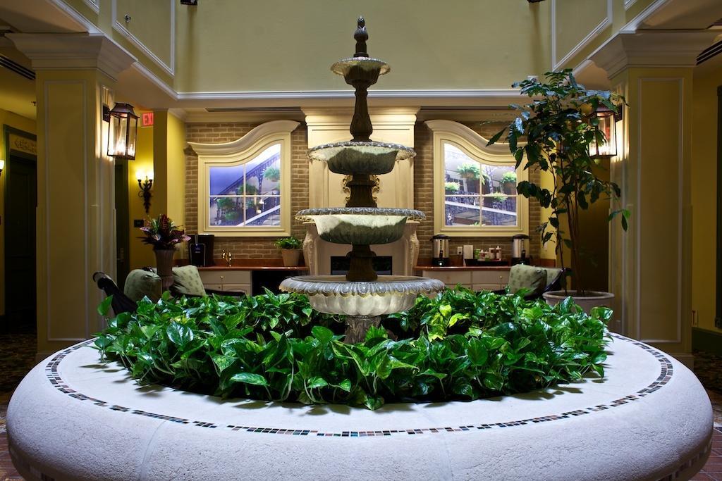 Club Wyndham La Belle Maison New Orleans Exterior foto